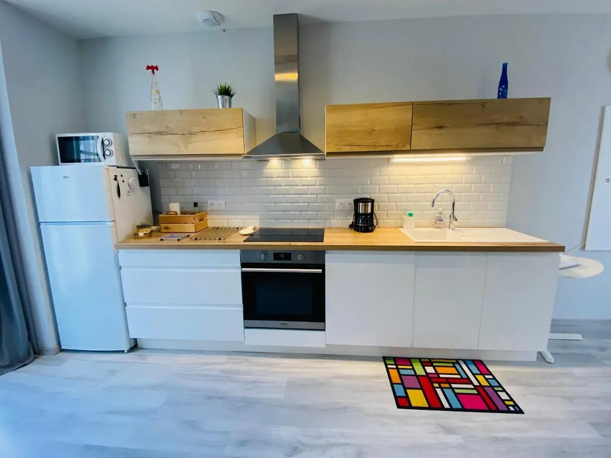 Appartement Le François Fabié T2 Hyper-Centre Rodez 0*,