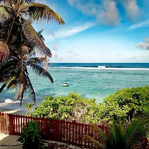 Roz A - , Takamaka Seychelles